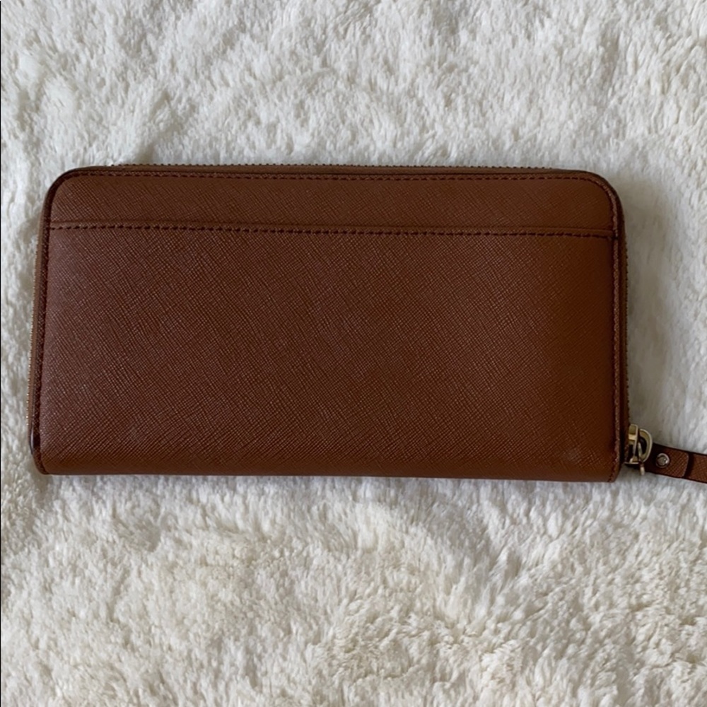 Kate Spade Wallet - Picture 3 of 8